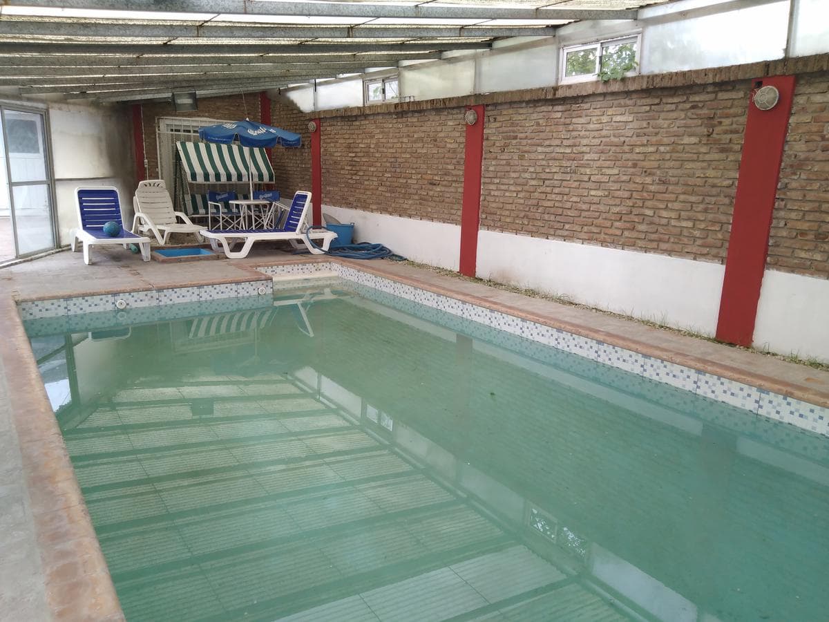 HIPÓLITO YRIGOYEN 4900 GUERNICA RETASADA! CASA 20 X 32 6 AMB QUINCHO PISCINA CUB FONDO LIBRE IDEAL INVERSIÓN ALQ TEMPORARIO EVENTOS COMERCIAL EXC. UBICACIÓN OPORTUNIDAD PERMUTA !!! - 1