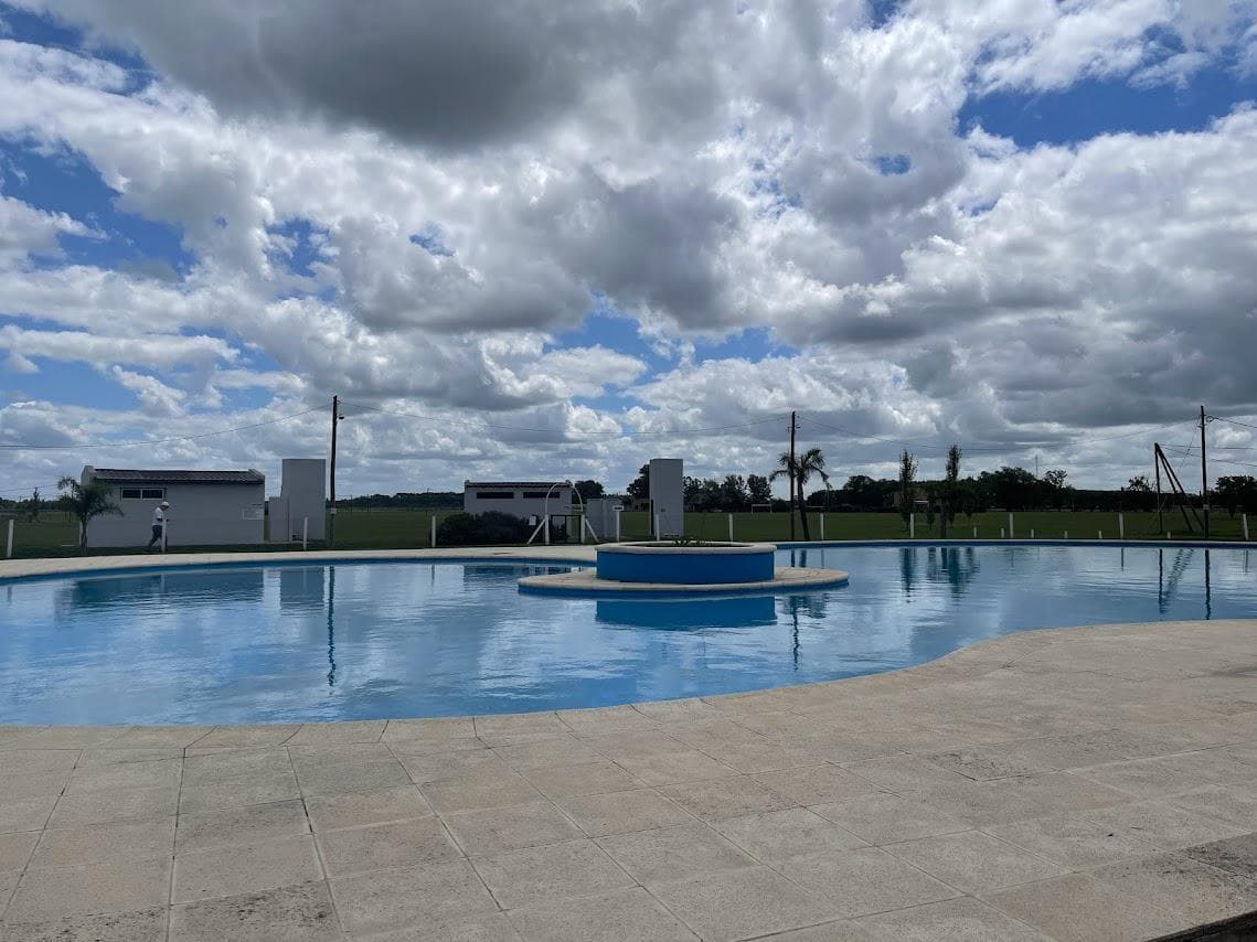 VENTA TERRENO EN LOBOS COUNTRY CLUB - 1