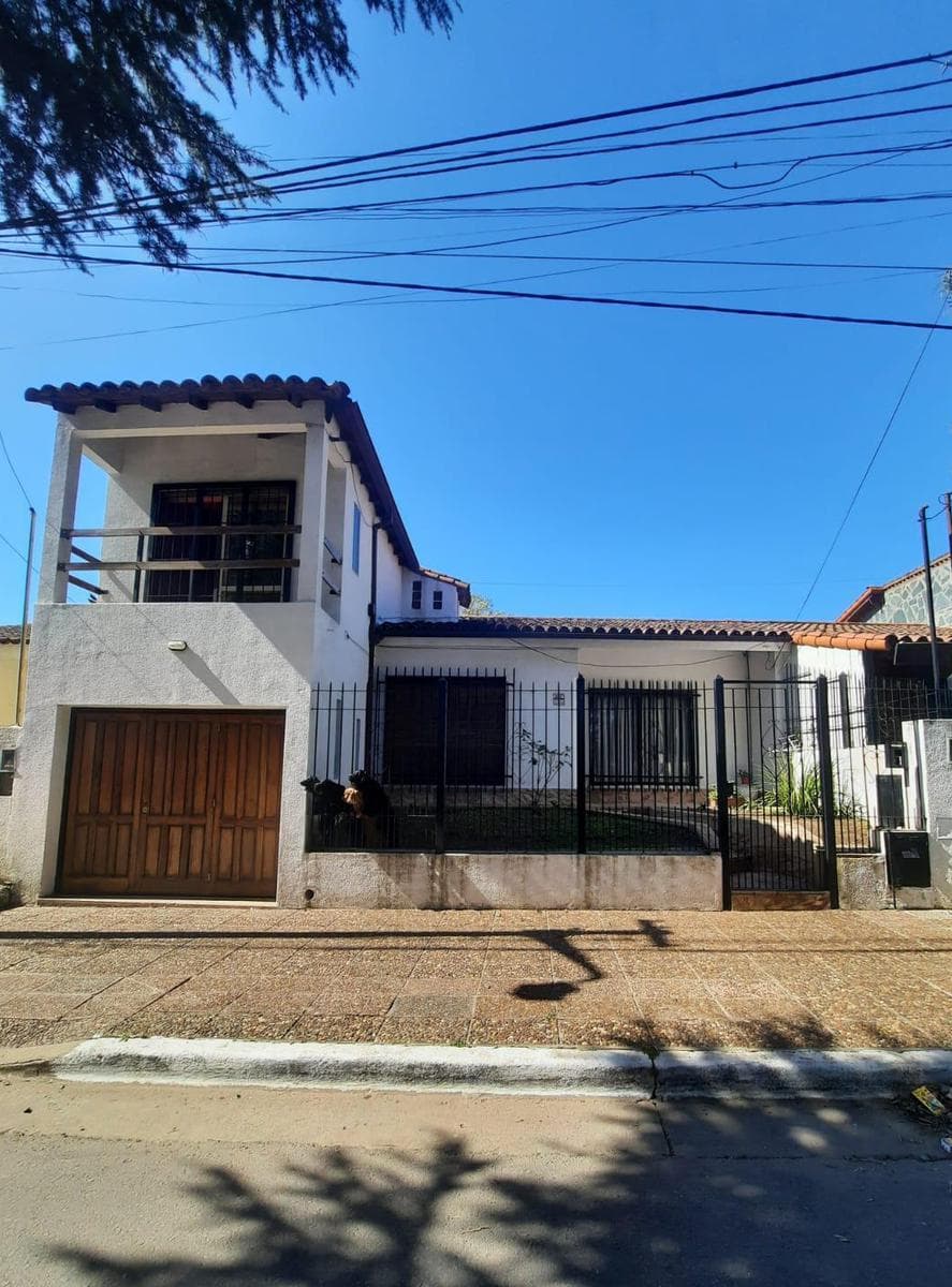 VENTA CASA DUPLEX CIUDAD EVITA OPORTUNIDAD - 1