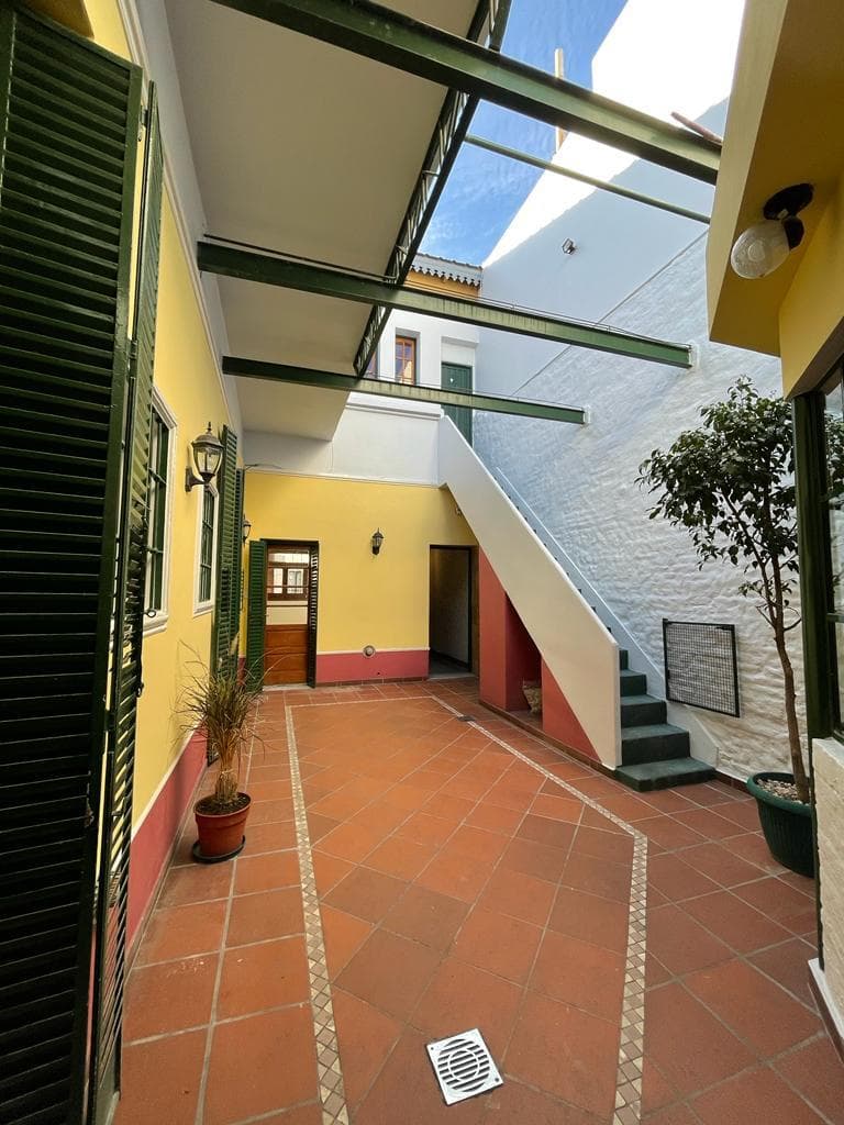 Casa en alquiler 4 ambientes - 1