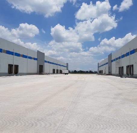 Bodega industrial en renta cerca del Aeropuerto - Querétaro - 1