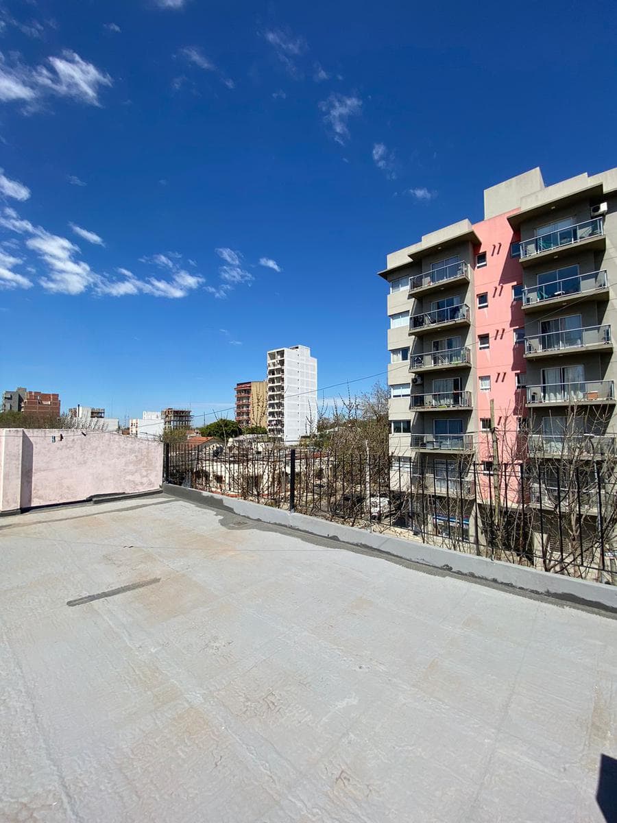 DPTO EN VENTA DE 3 AMBIENTES CON TERRAZA EN SAN MIGUEL - 1