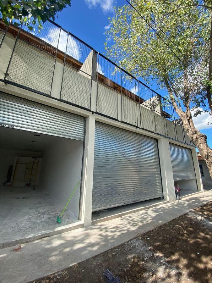 LOCAL COMERCIAL A LA VENTA A ESTRENAR EN SAN MIGUEL - 1