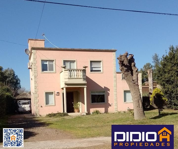 Casa en venta Parque De Las Naciones Guernica- 4 Dormitorios- excelente ubicacion!!! - 1