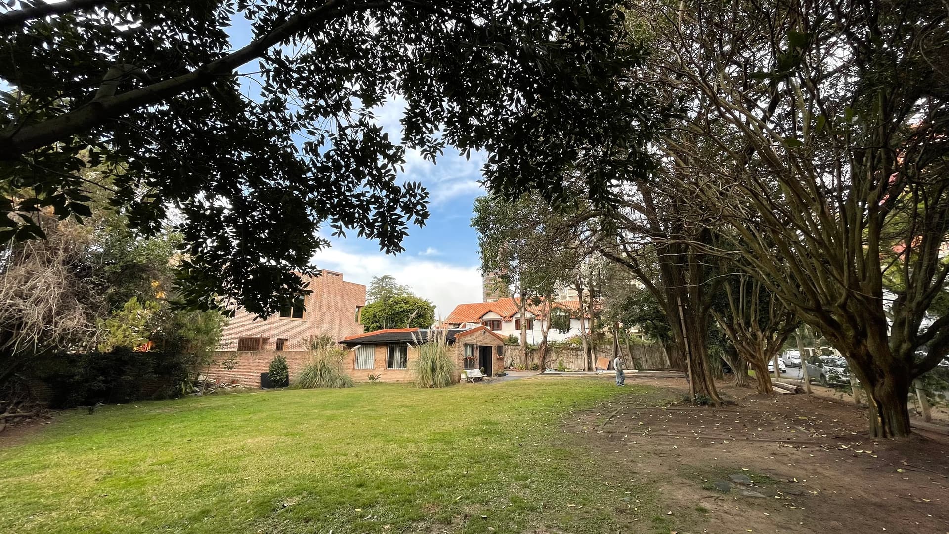 Casa en Alquiler / 750m2 de Terreno / 2 Amb / Una Oportunidad UNICA / Consultame... - 1