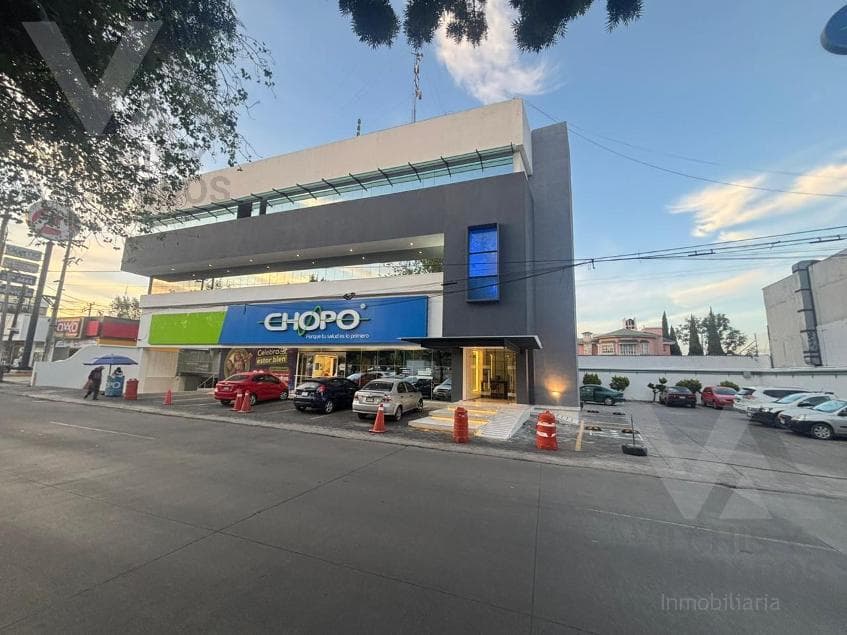 OFICINAS EN RENTA SOBRE AV. LEONA VICARIO, METEPEC - 1