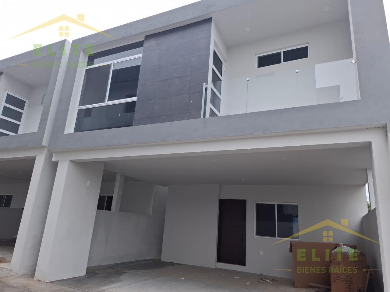 CASA EN VENTA COLONIA NUEVO AEROPUERTO - 1