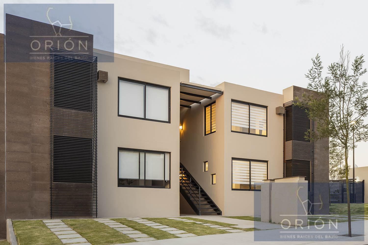 Departamento venta planta baja frente Viñedos de Queretaro - 1