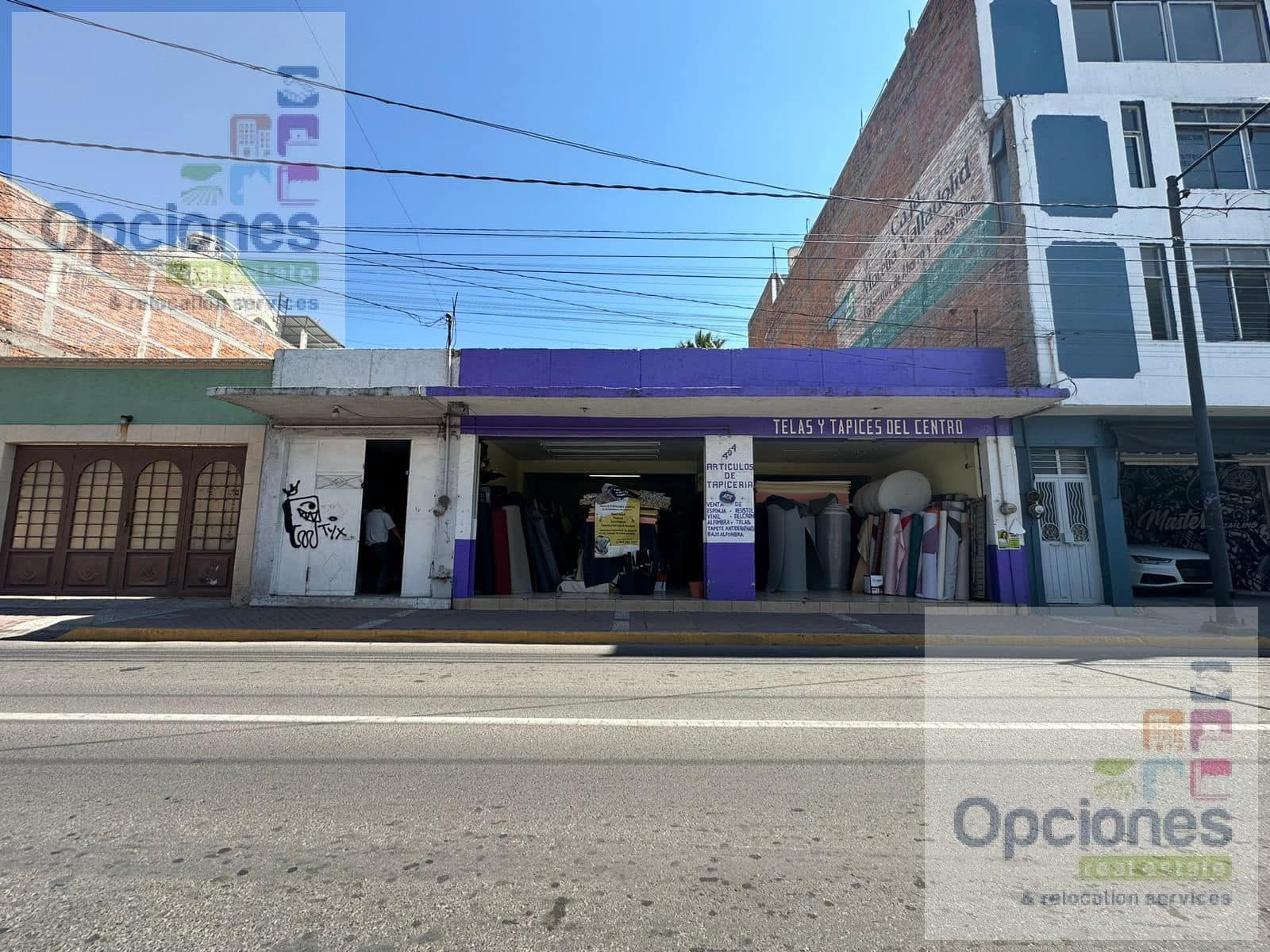 Edificio Comercial en Venta - 1