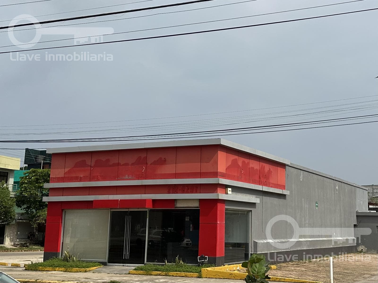 Local en renta ubicado en Aldama, Esquina Ignacio de la Llave, Col. Centro, Coatzacoalcos, Veracruz. - 1