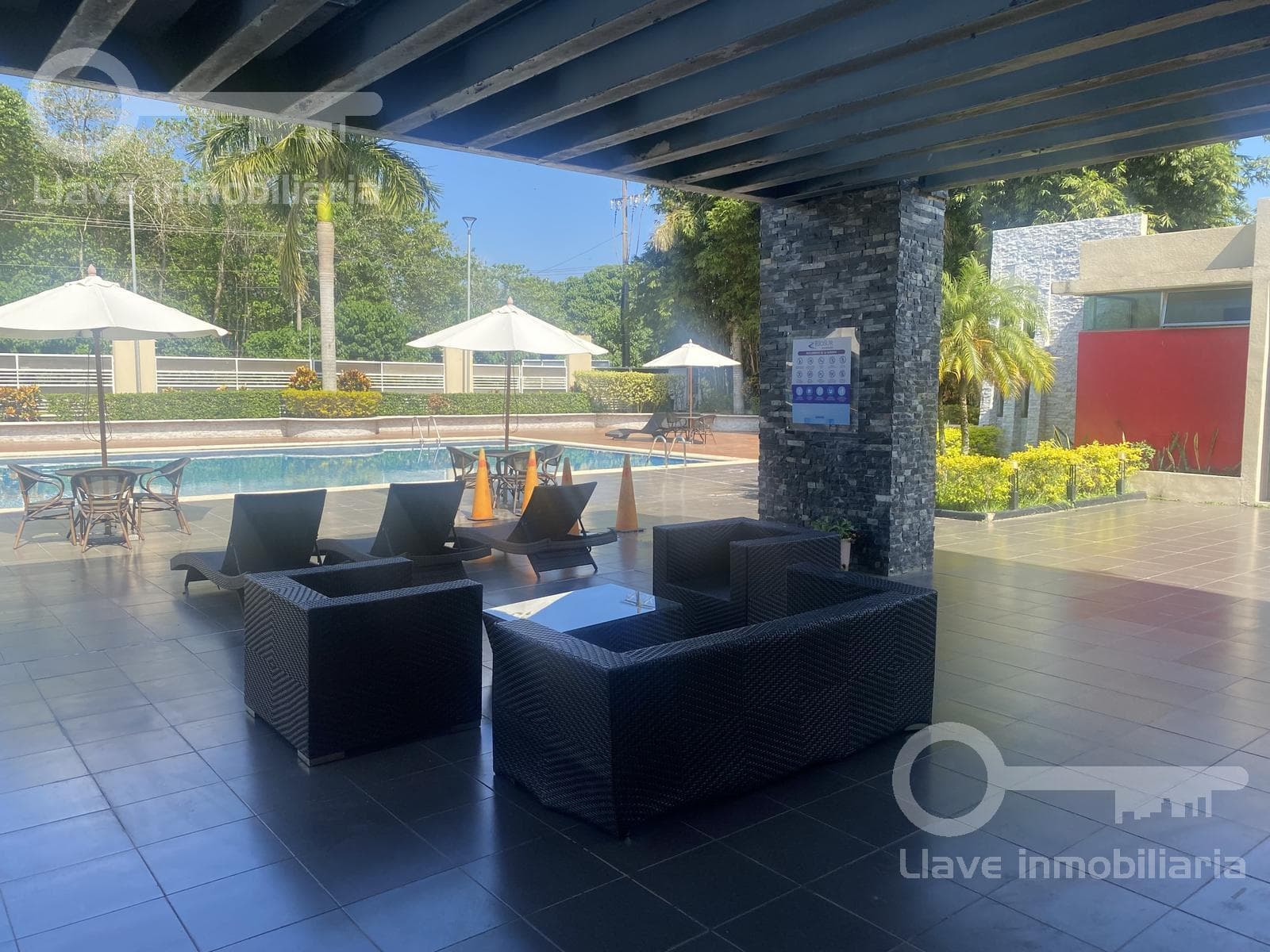 Casa en venta ubicada en Río Balvarte, Carretera Coatzacoalcos-Mina, Col. Canticas, Cosoleacaque, Veracruz. - 1