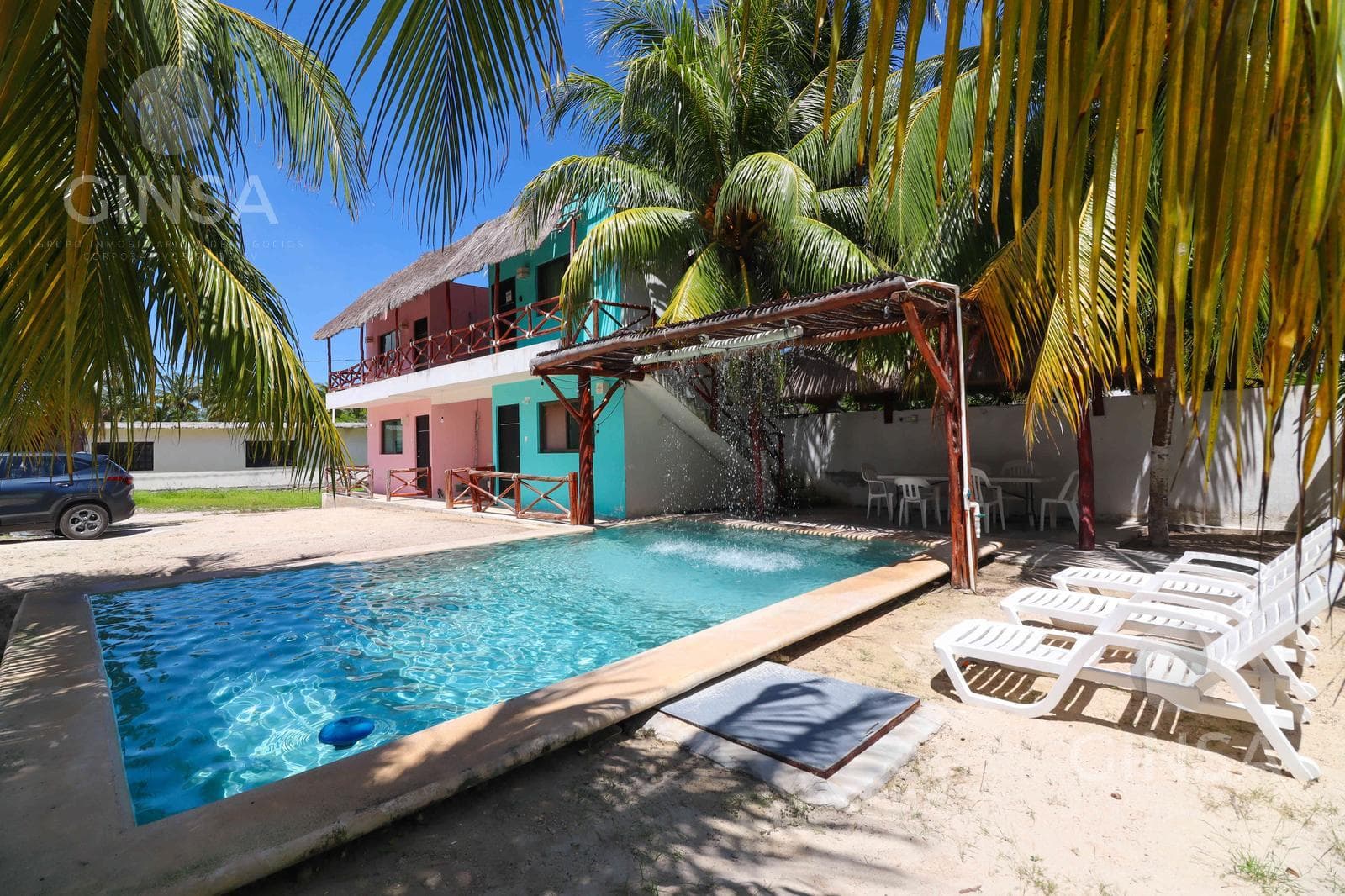 COMPLEJO EN VENTA UBICADO EN LA COSTA YUCATECA EN SAN CRISANTO, A UNOS PASOS DE LA PLAYA - 1