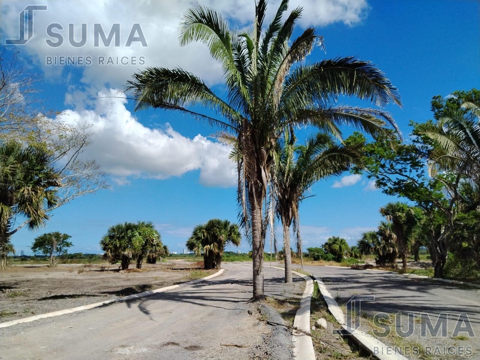 Terreno en Venta Fracc. Viento Sur, Medellín Bravo Veracruz - 1