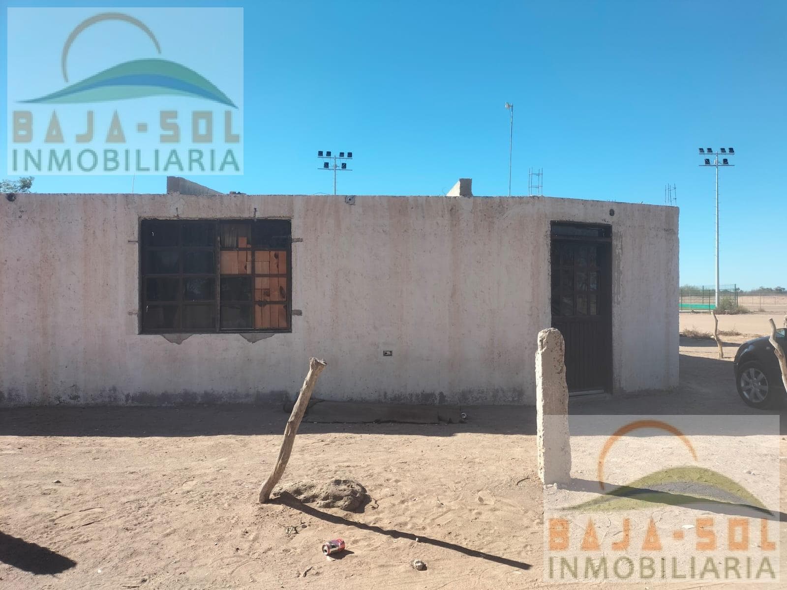 Casa en venta en Cd. Constitución B.C.S. - 1