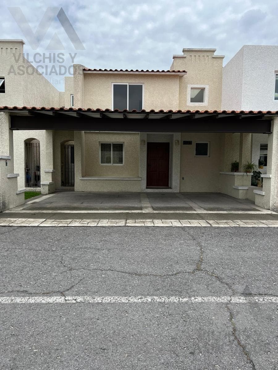 CASA EN RENTA EN VILLAS DEL CASTAÑO II - 1