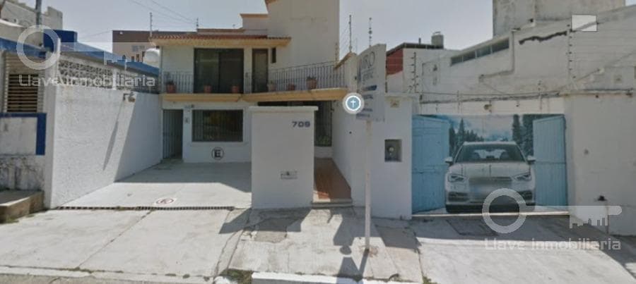 Oficina en Venta en Av. Ignacio Aldama, Col María de la Piedad en Coatzacoalcos, Veracruz. - 1
