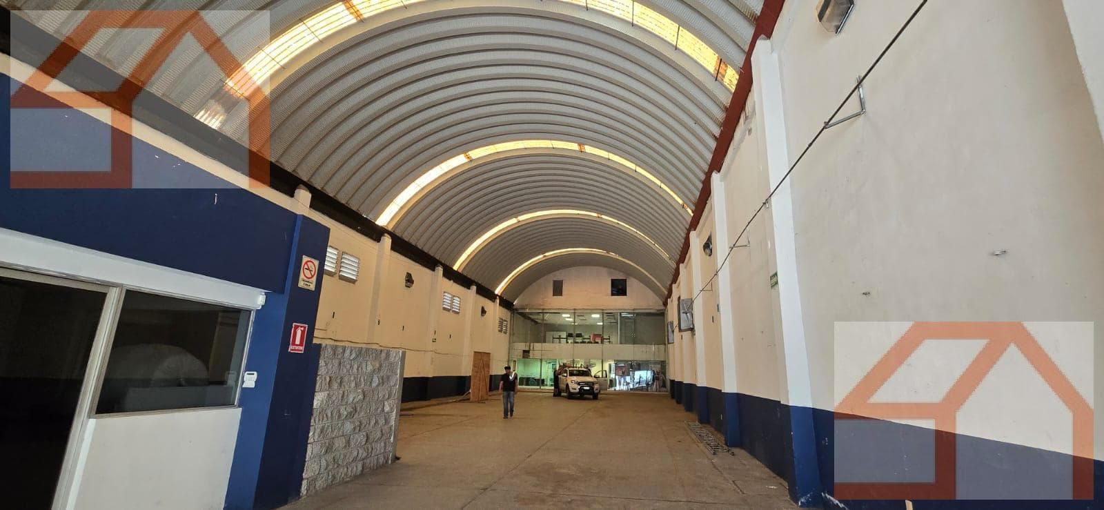 Bodega en Renta - Col. Smith - 1