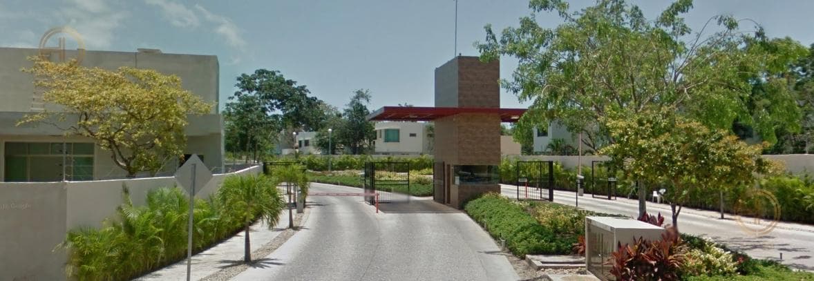 Casa en Venta en Chetumal en Fraccionamiento frente al mar, Quintana Roo - 1