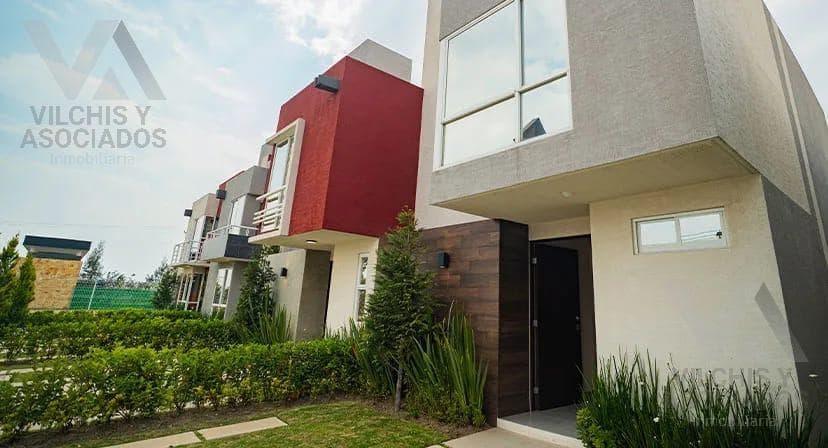 CASA EN VENTA IMPERIO REAL MOD. TABACHIN - 1