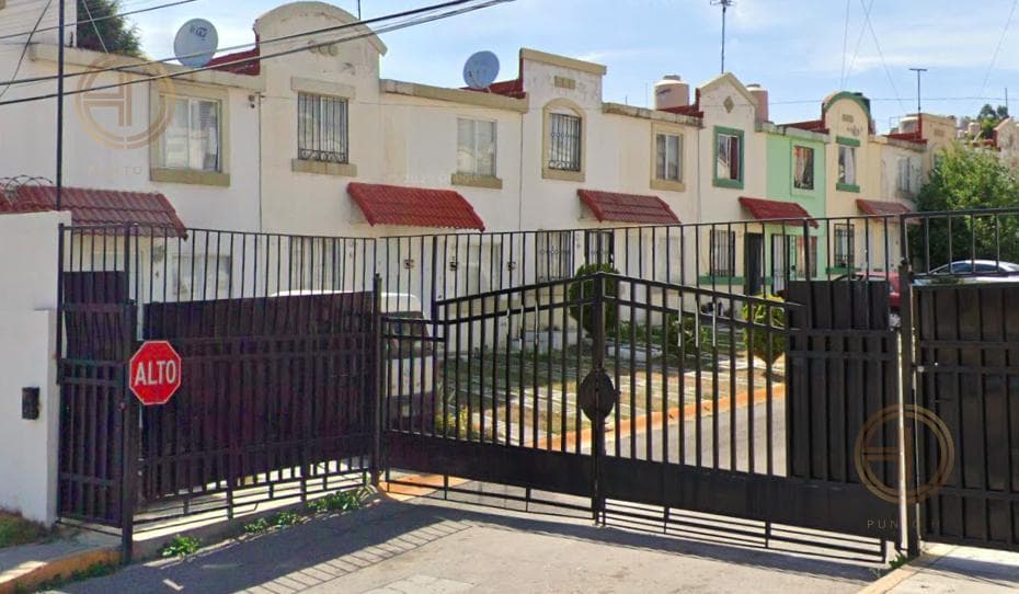 CASA EN VENTA, EN PRIVADA MASCAT, URBI VILLA DEL REY, HUEHUETOCA, EDO. MEX. A 5 MINUTOS DE LA AUTOPISTA MÈXICO QUERÈTARO, A 5 MINUTOS DEL PARQUE INDUSTRIAL LAS AMÈRICAS, 5 MINUTOS DE PLAZA DE COBRO JO - 1