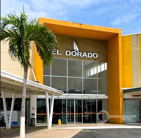 Local en renta en plaza dorado, Col. Gaviotas, Coatzacoalcos, Ver. - 1