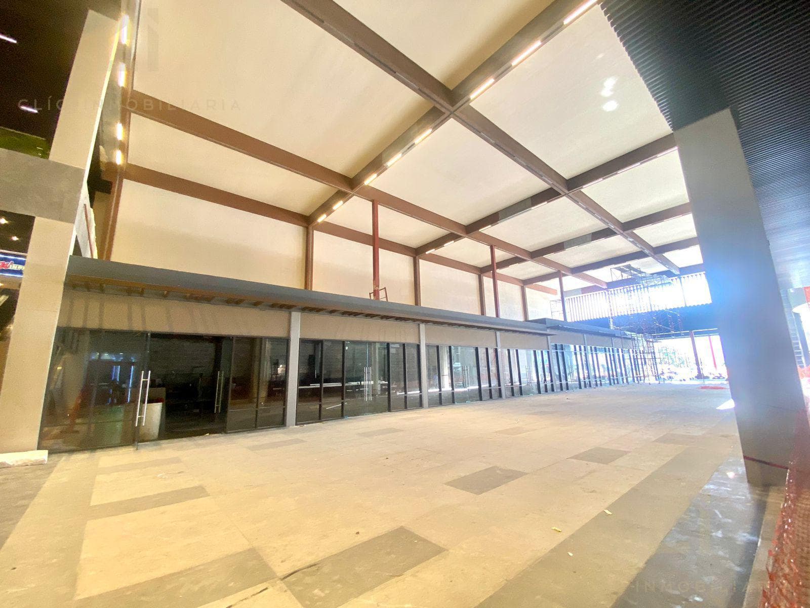 Local en renta en Veracruz, en Nueva Plaza Sol 400 cajones de estacionamiento - 1