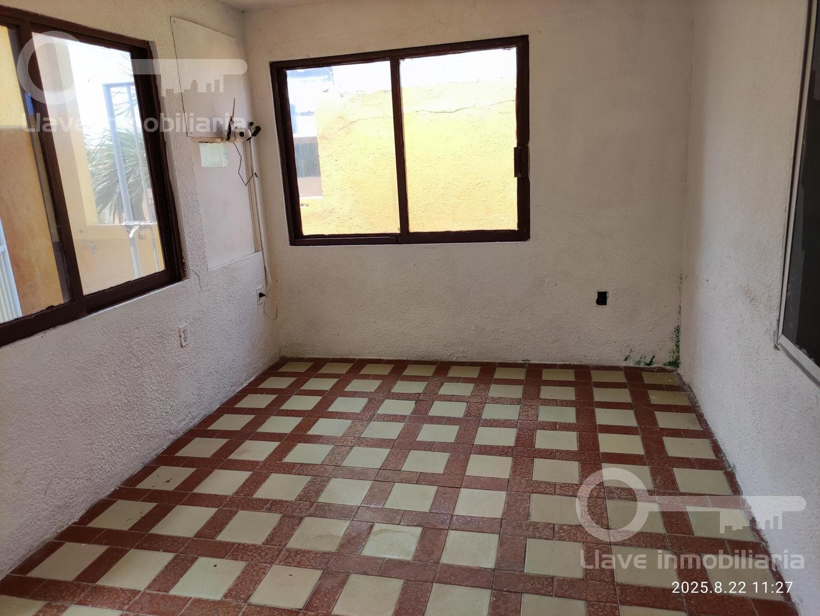 Oficina en Renta en Av. Ignacio Zaragoza, Col. Centro , Coatzacoalcos, Ver. - 1