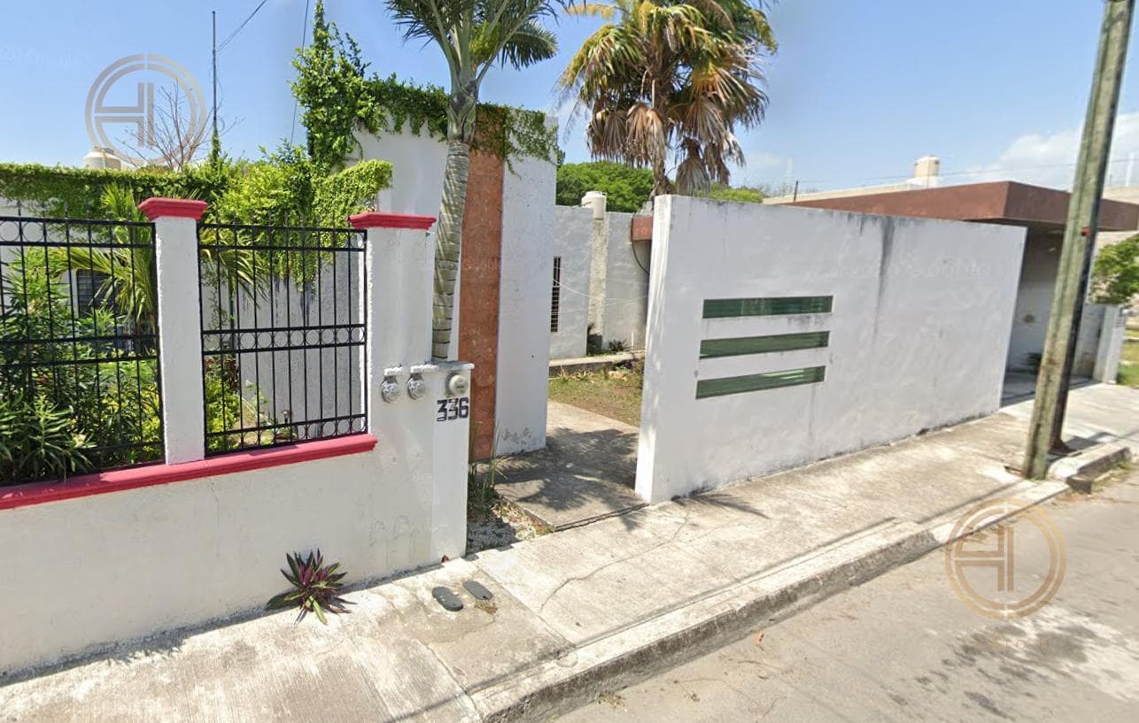 CASA A LA VENTA EN RESIDENCIAL MEDITERRANEO, OTHÓN P. BLANCO, QUINTANA ROO, A 5 MINUTOS DE PLAZA LAS AMERICAS. - 1