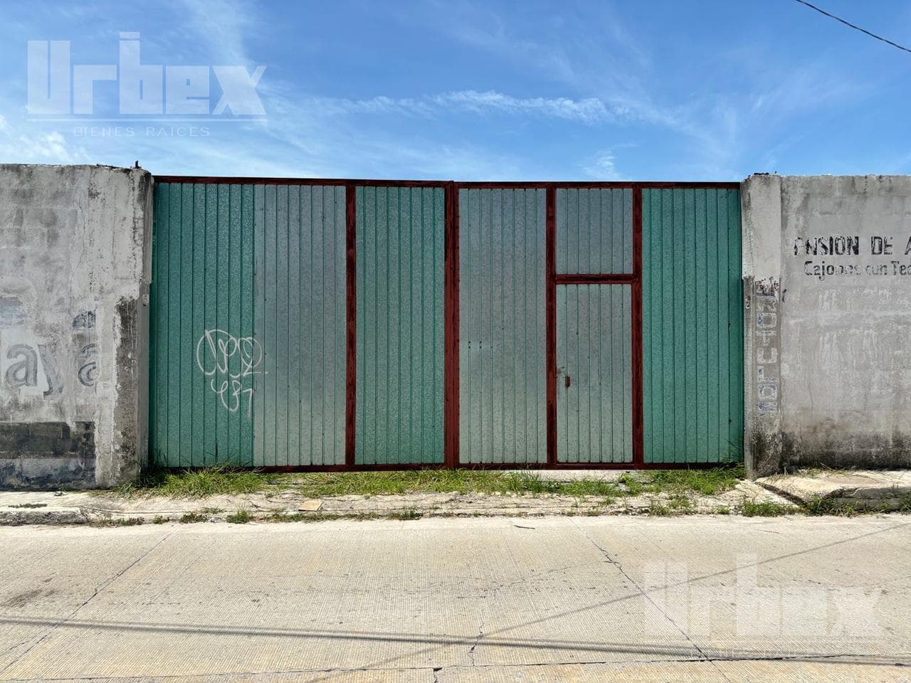 TERRENO AMPLIO CON BODEGA EN RENTA EN BARRIO DE SAN JOSÉ, CAMPECHE - 1