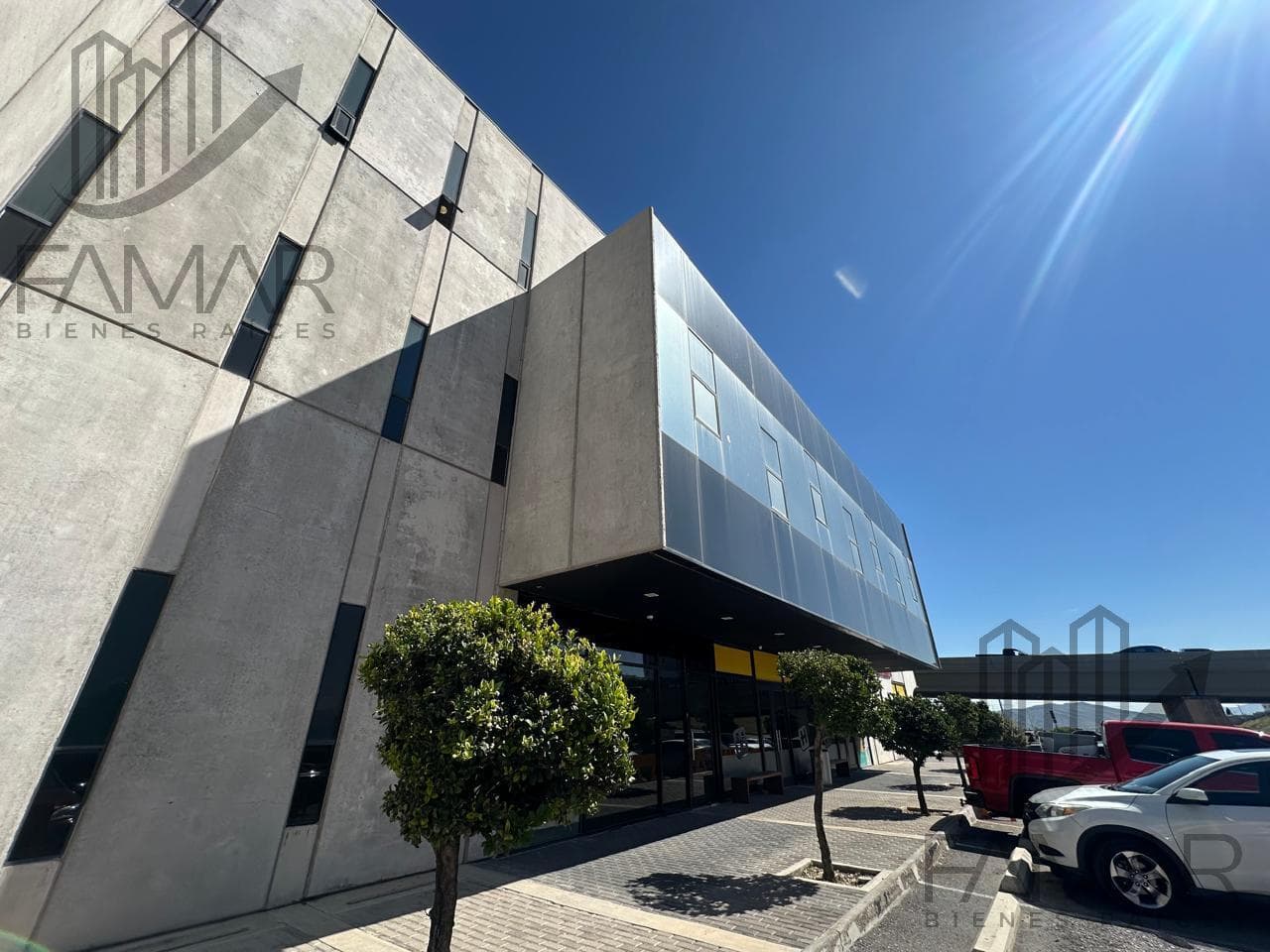 Oficina en Periferico de la Juventud edificio G3 - 1
