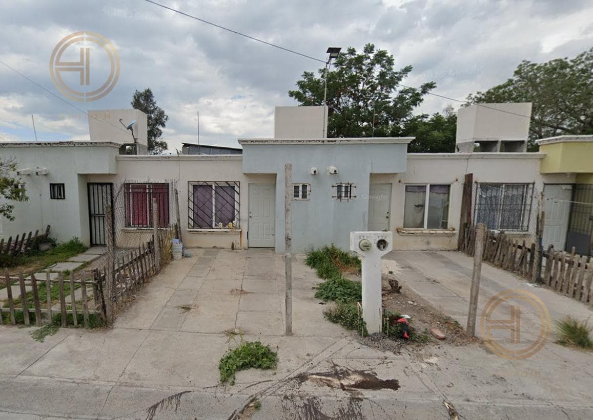 Casa en Venta en El Rehilete a 40 min. del Centro de Celaya, Guanajuato. - 1