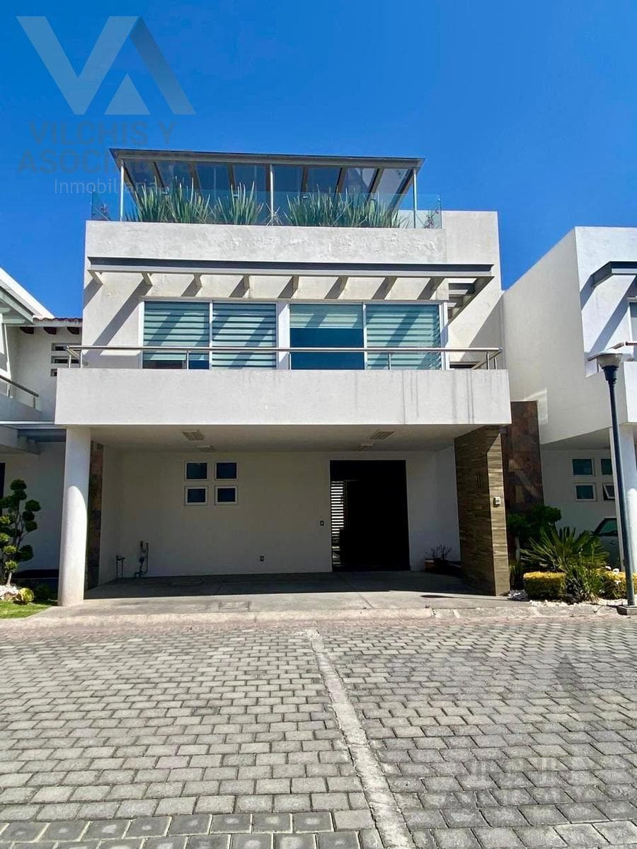 CASA EN VENTA EN FRACCIONAMIENTO CASA DEL AGUA, METEPEC - 1