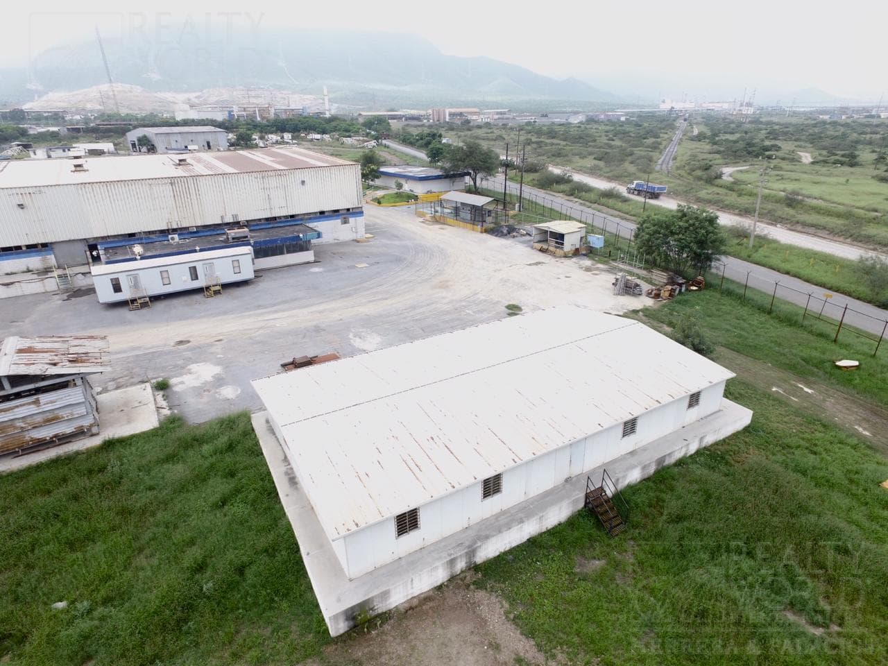 Bodega Industrial en Venta Garcia NL - 1