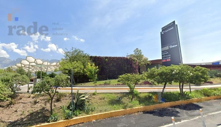 Local en Renta en San Pedro Garza García NL. - 1