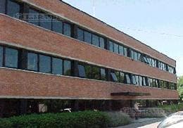 Alquiler de oficina de 220 m2 en San Isidro - 1