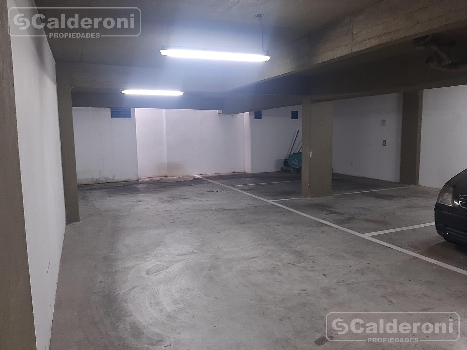 Cochera en Venta, Av. San Juan 3116, San Cristóbal, CABA - 1