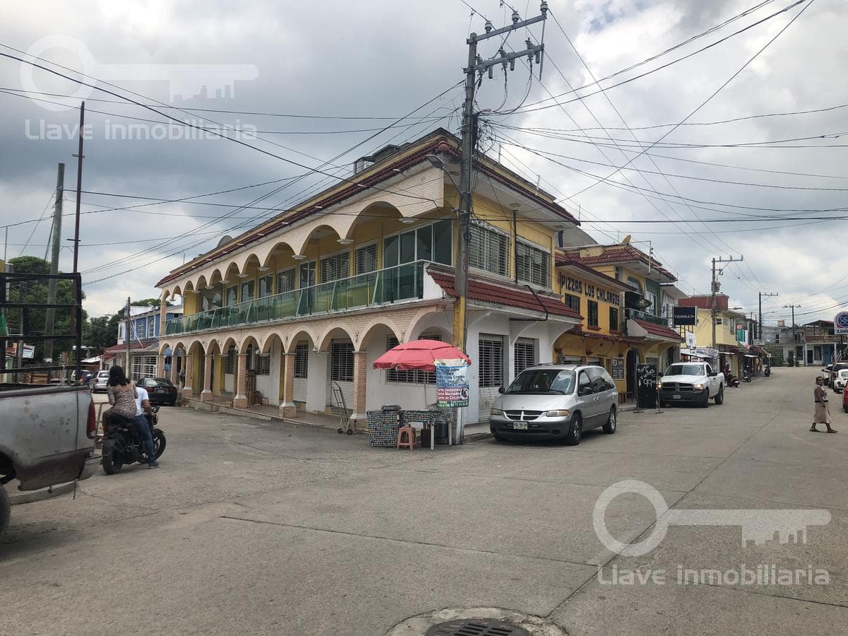 Plaza Comercial, Col. Centro, Huimanguillo Tabasco - 1