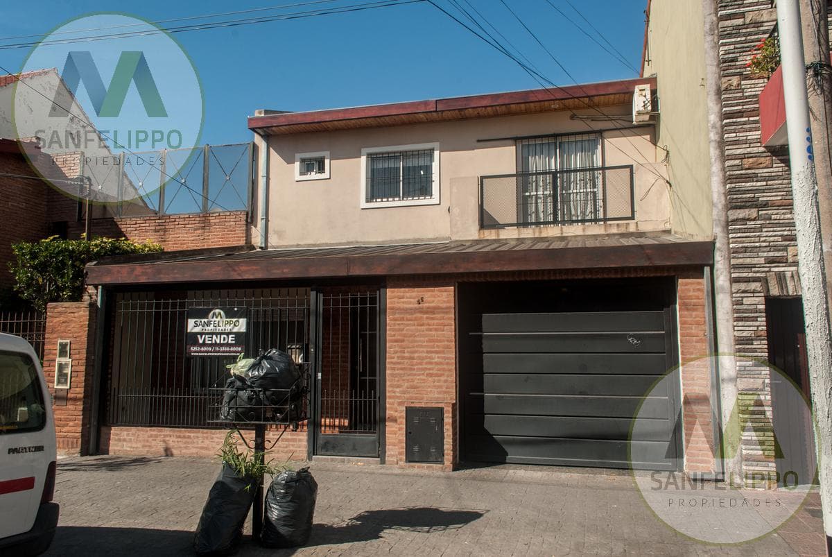 Casa - Villa Dominico - 1