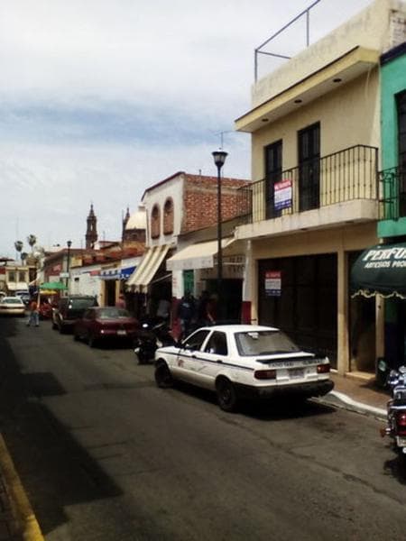 RENTO LOCAL COMERCIAL EN EL CENTRO DE ZAMORA - 1