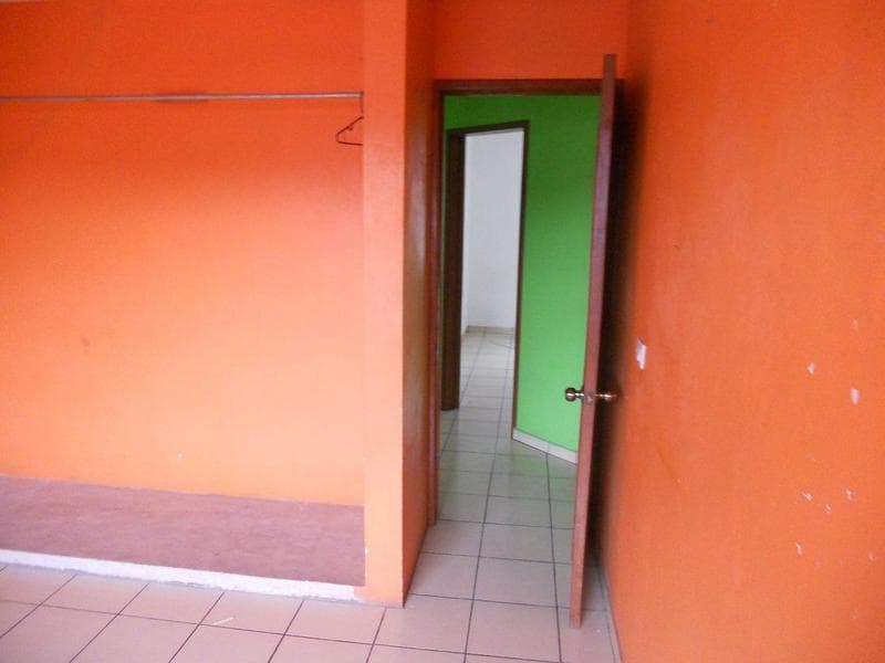 CASA EN RENTA - 1