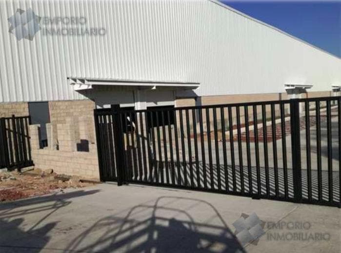 Bodega Industrial Renta Carr. Tlajomulco - San Miguel Cuyutlán $72,000 B390 E1 - 1