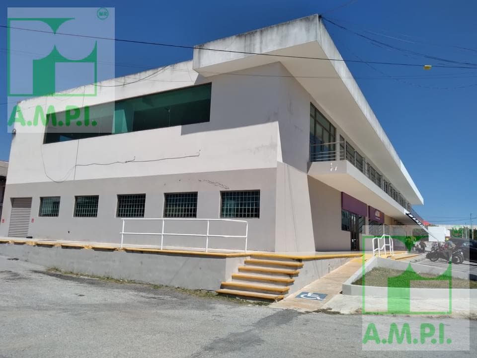 Oficina en Malecón de la Cd de Campeche - 1