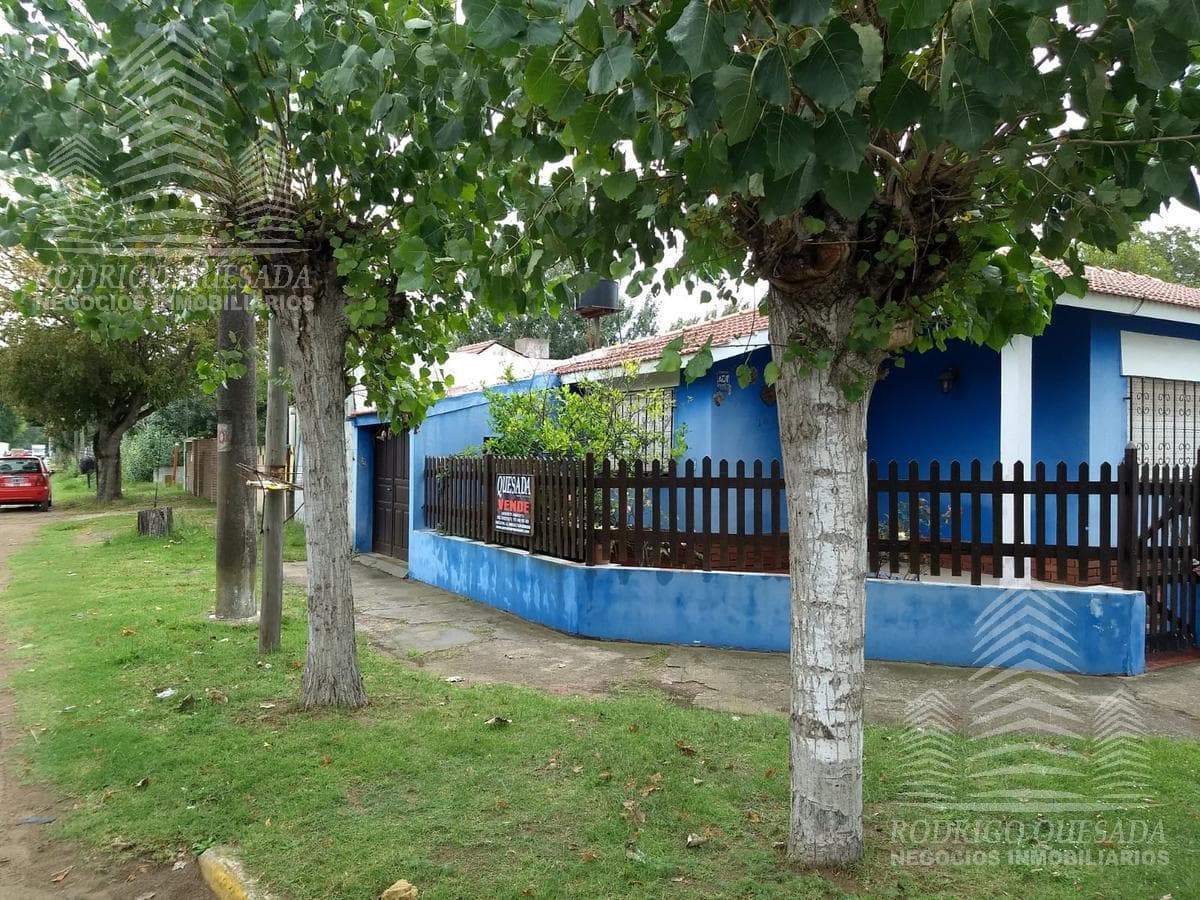 Muy linda y confortable casa en Santa teresita! - 1