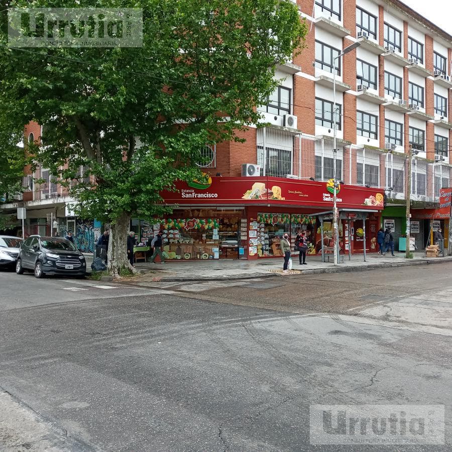 Crisólogo Larralde 600 - Morón - Morón - 1