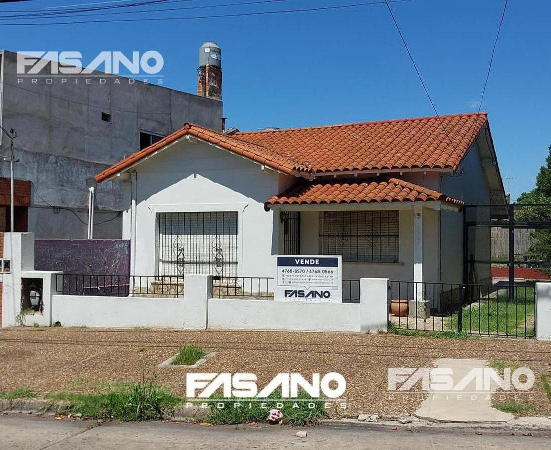 210m2 de parque - Elegante Residencia de 4 Amb. -Chilavert Villa Ballester - 1