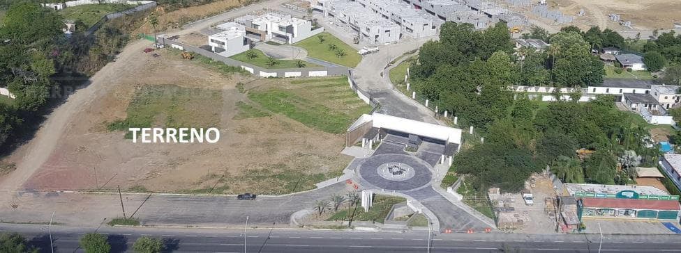Terreno en RENTA EN CARRETERA NACIONAL - 1
