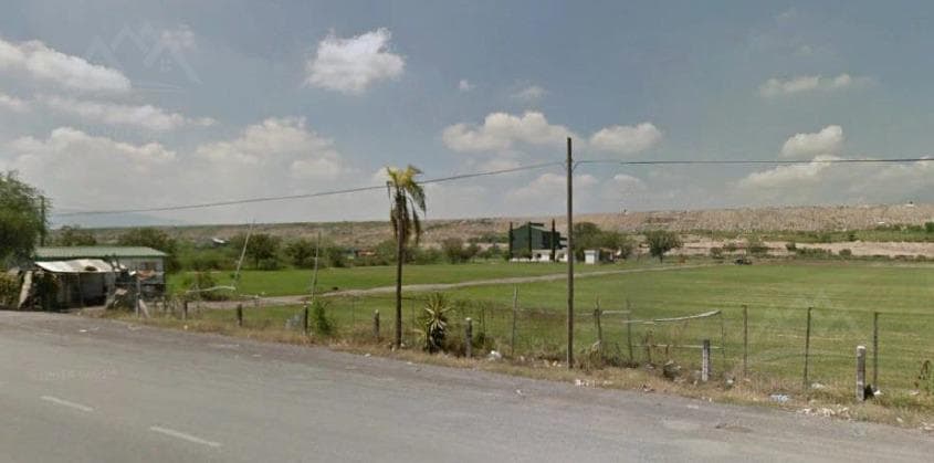 TERRENO EN VENTA DE 5.1 HECTAREAS FRENTE A CARRETERA COLOMBIA SALINAS VICTORIA NUEVO LEÓN. - 1