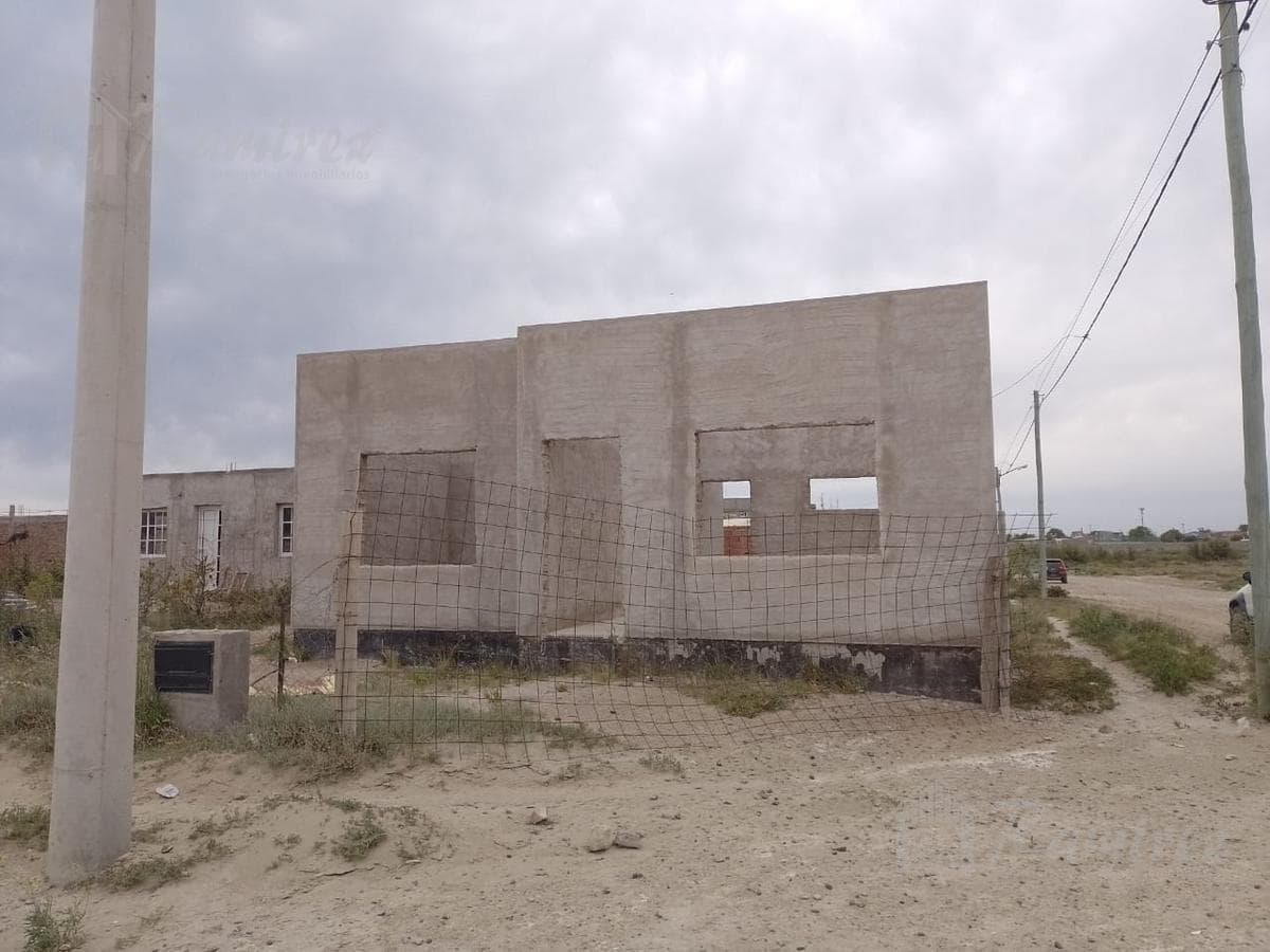 Casa a terminar - Balneario Las Grutas - 1