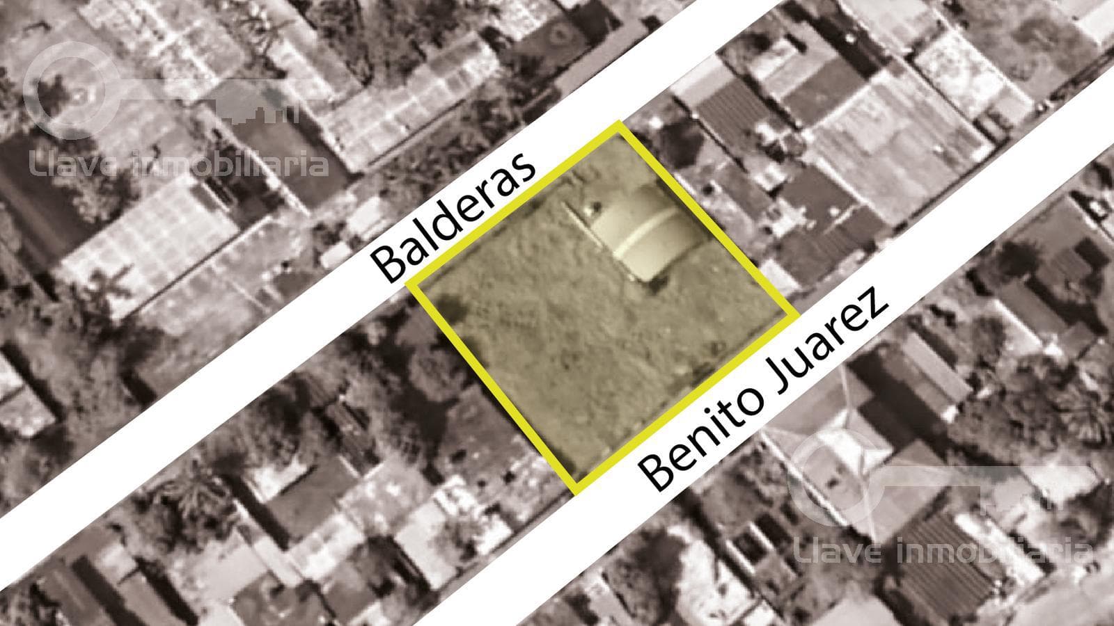 Terreno de 336.50 m2 en Venta en Calle Benito Juárez, Col. Brunet, Nanchital, Ver. - 1