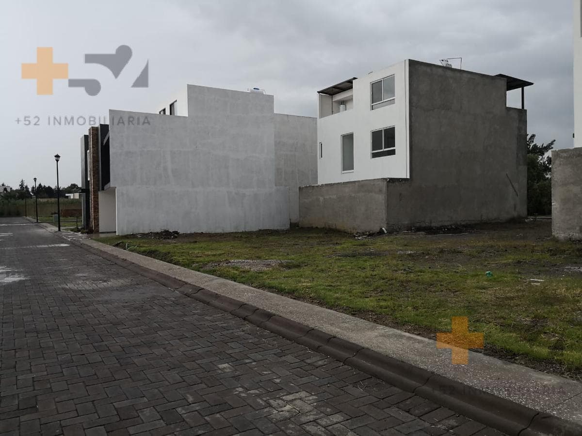 Terreno En Venta En Fraccionamiento El Suspiro Cuautlancingo Puebla - 1
